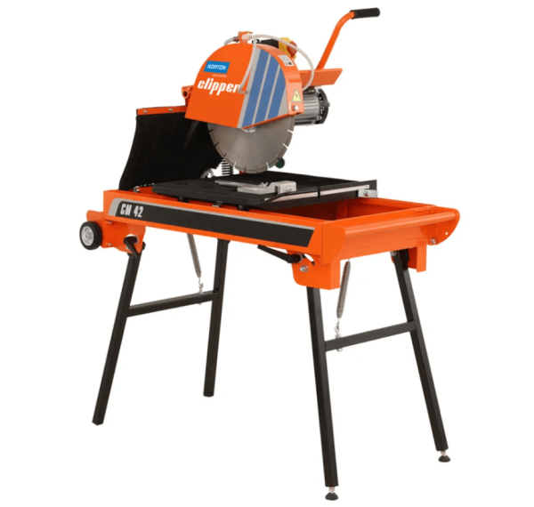 alverhuur-CM42.png Machine à découper la pierre - longueur de coupe 60 cm épaisseur jusqu'à 10 cm